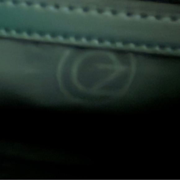 Wicked Oz Green Floral Emerald Crossbody handbag - Picture 5 of 8